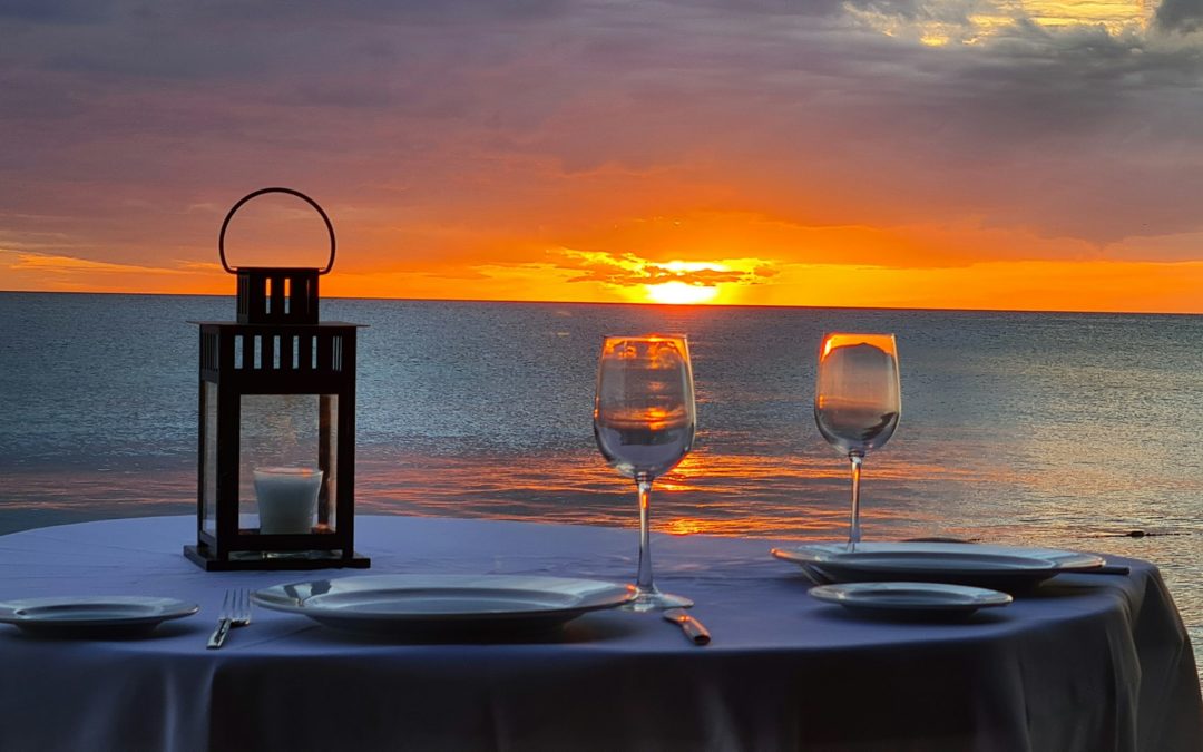 L’Élégance Tropicale entre Apéro Chic et Dîner Royal